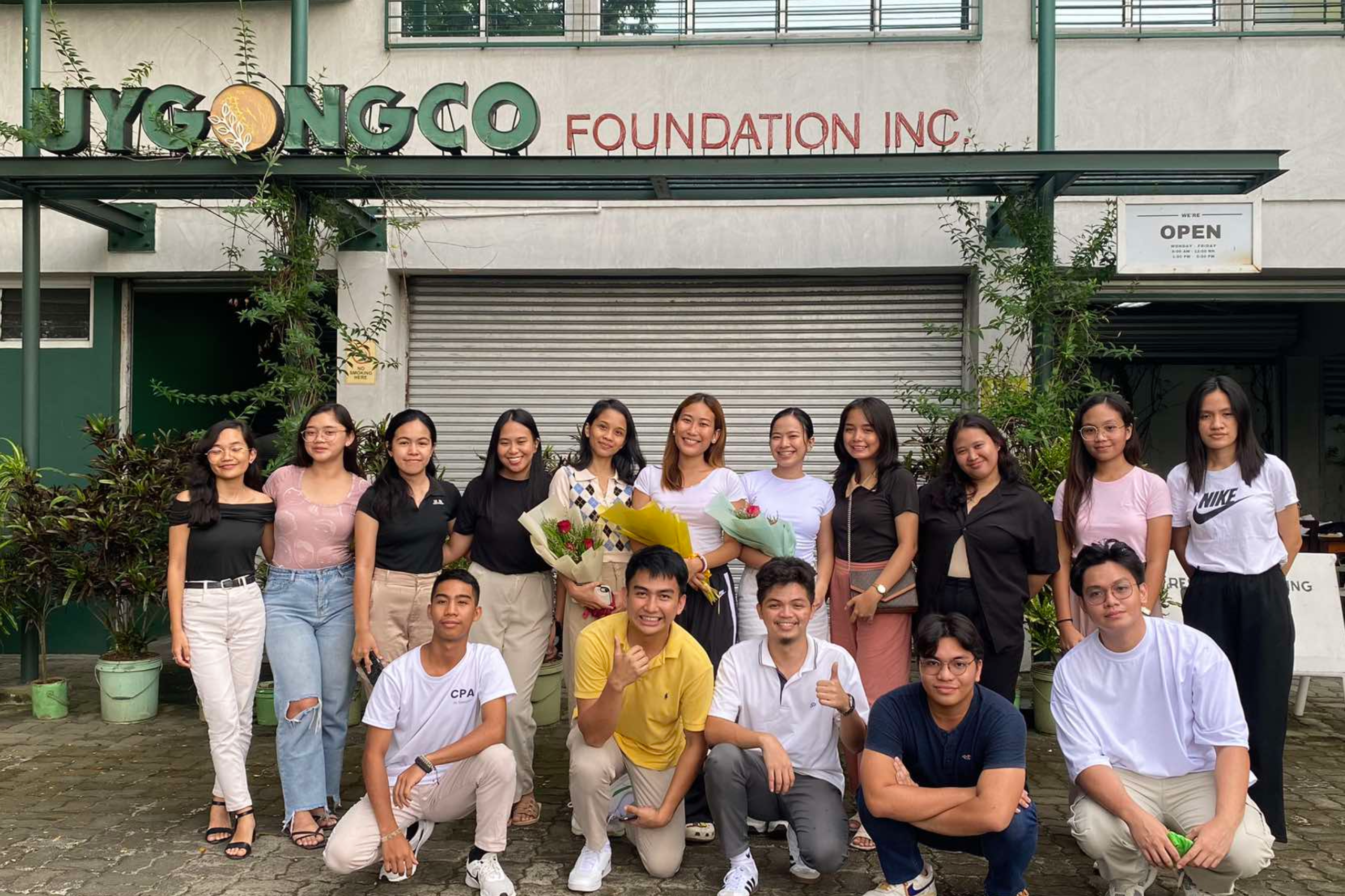 <br />
Scholarship Program for College